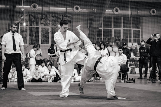 Kyokushin karate kumite and full-contact fighting