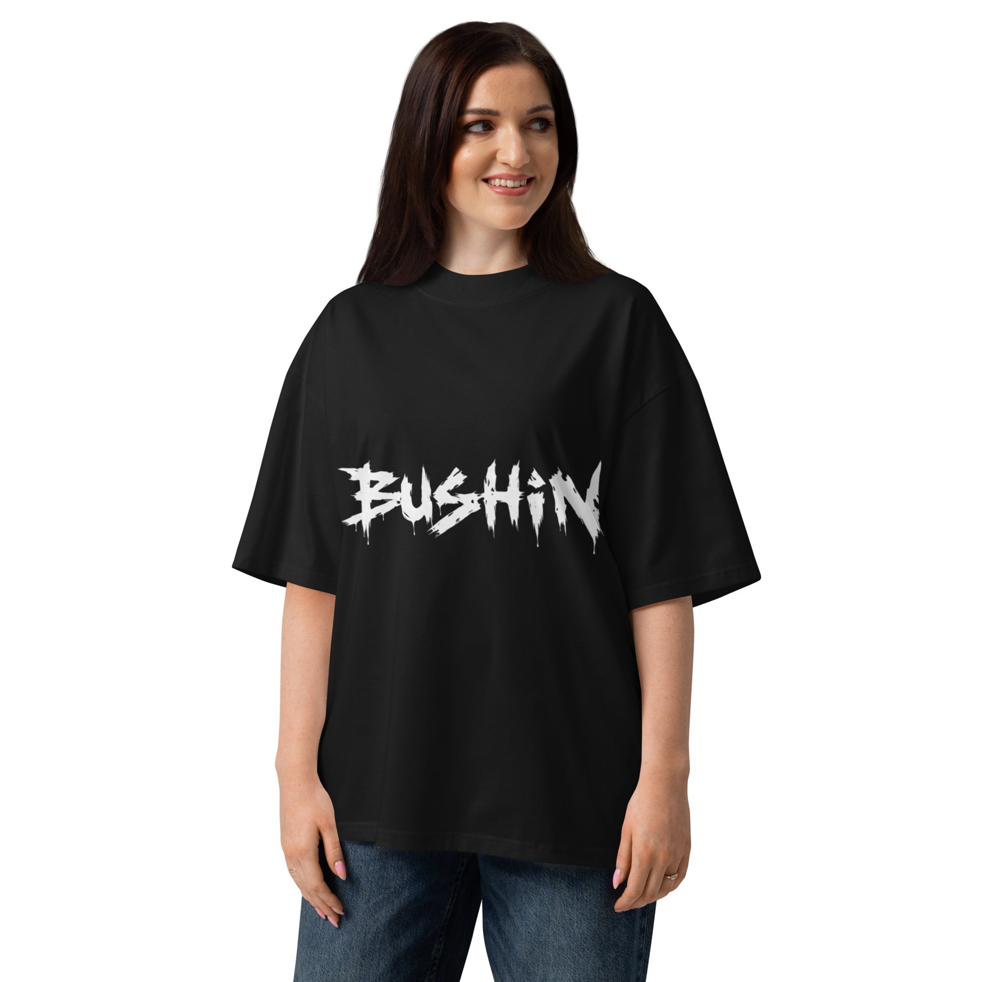 Unisex loose fit t-shirt bushin front model